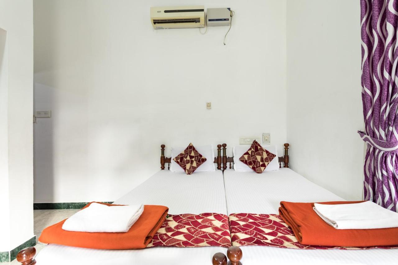 Hotel White Rose Kochi Exterior photo