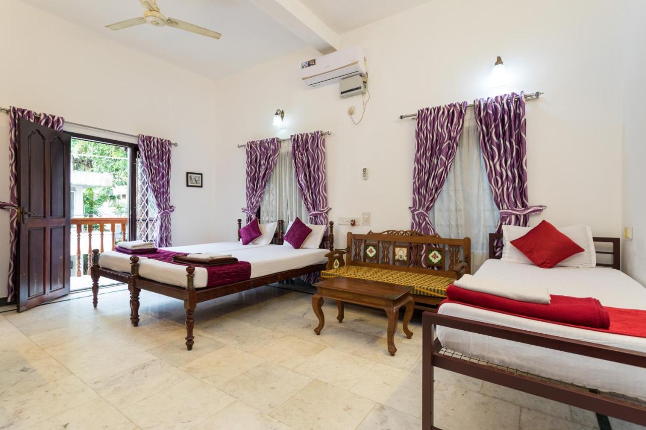 Hotel White Rose Kochi Exterior photo